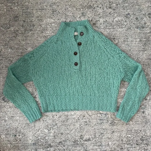 Everlane - The Lofty-knit Henley - Green - Picture 3 of 8